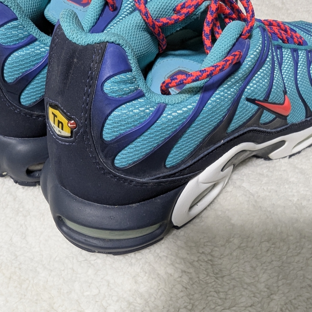 Nike Air Max Plus Discover Your Air Mens 12 Running Hyper Jade AV7940-30… - Picture 6 of 14